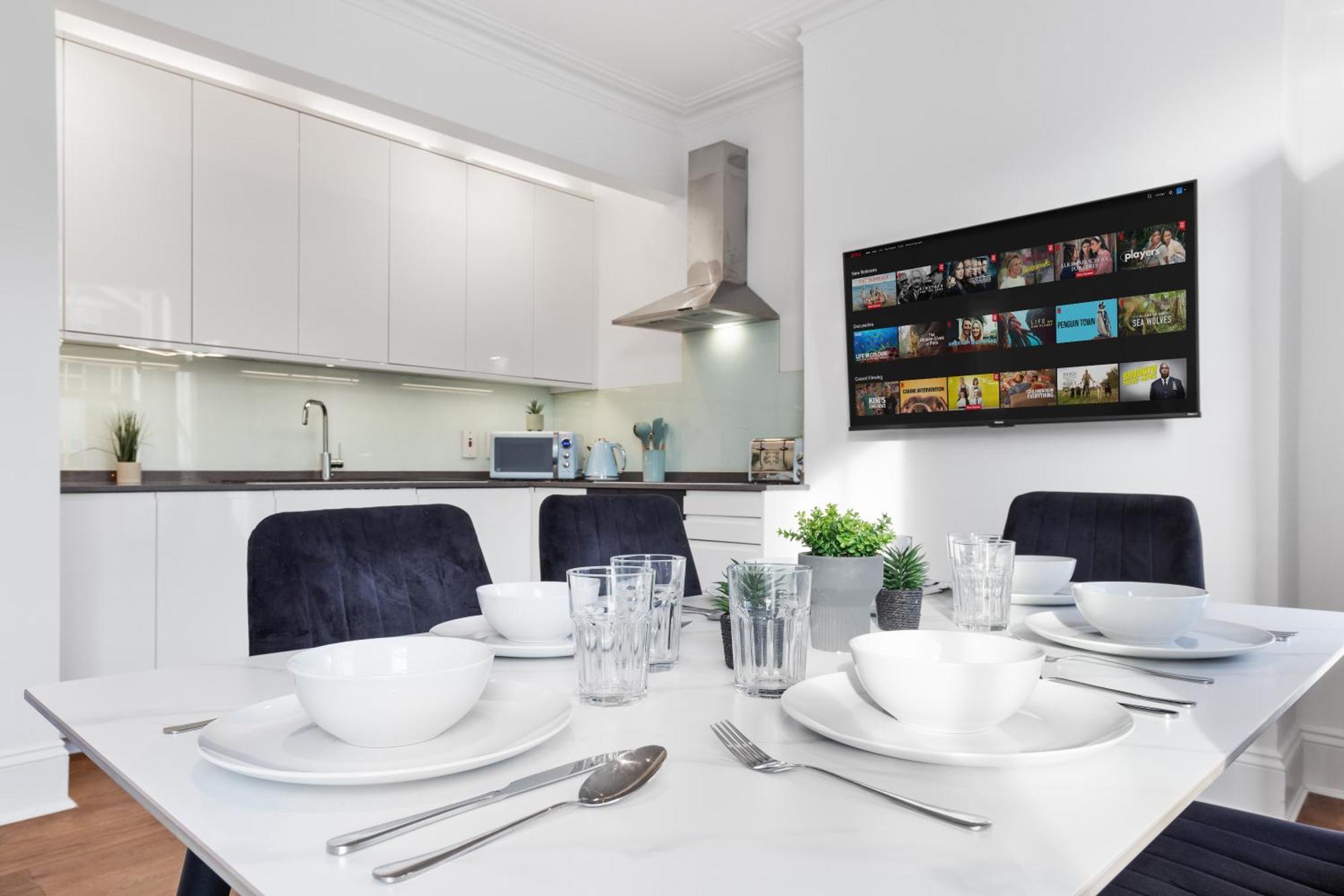 Luxury 4 Bedroom Flat With Stunning Shard View From Terrace In Central London! Next To Station, Sleeps 9 외부 사진
