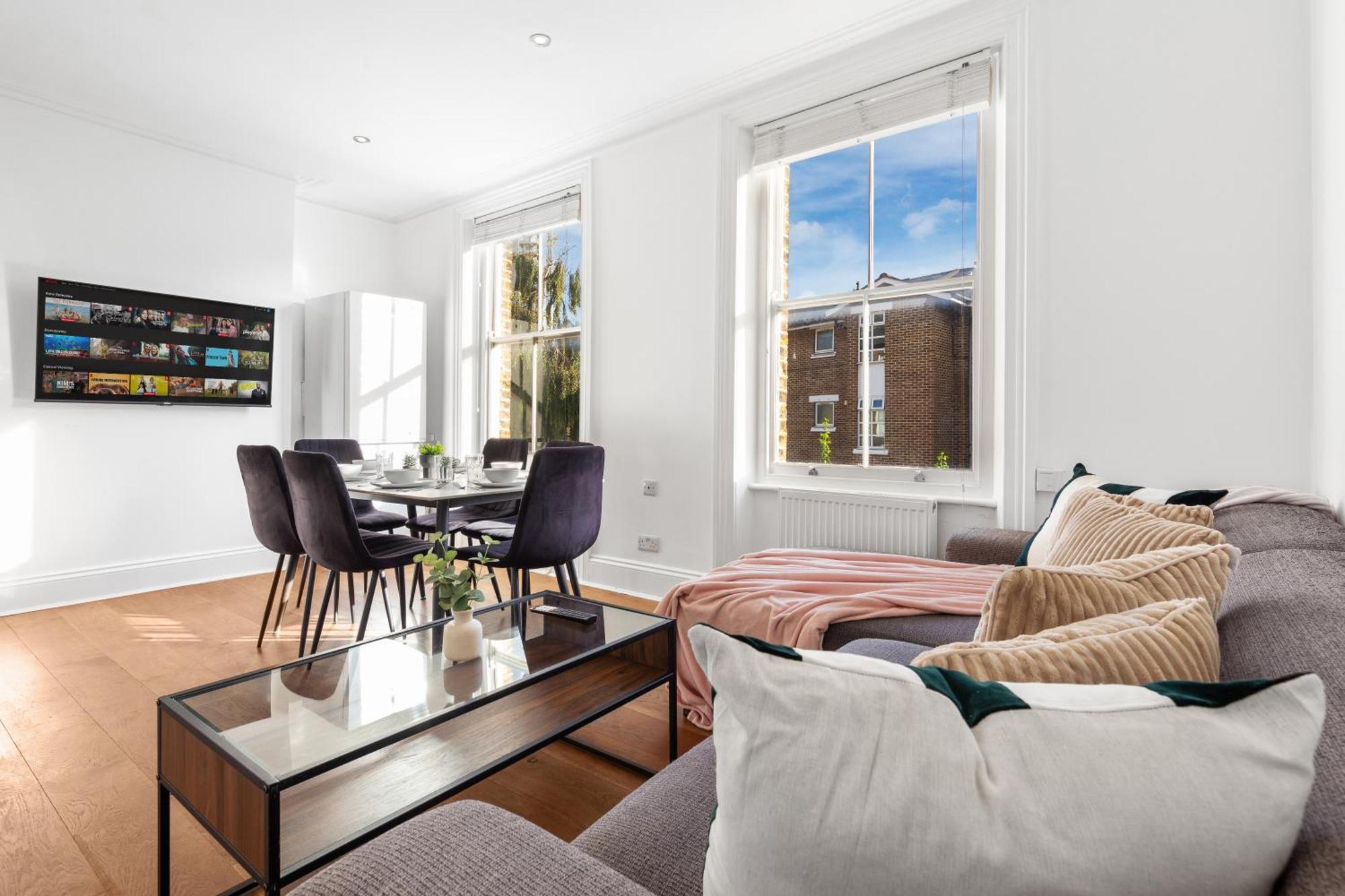 Luxury 4 Bedroom Flat With Stunning Shard View From Terrace In Central London! Next To Station, Sleeps 9 외부 사진
